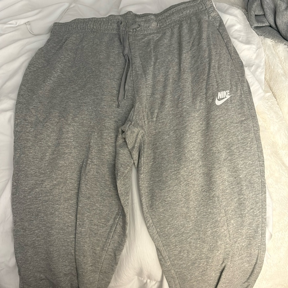 Nike Sweatpants